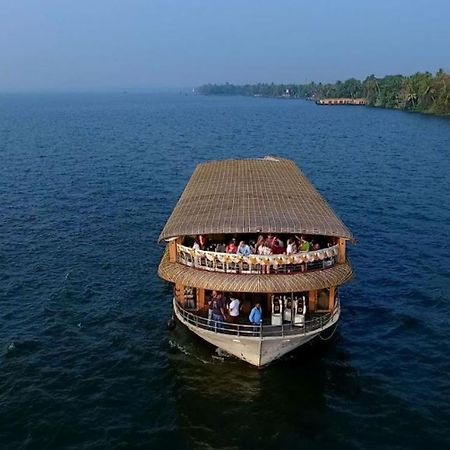 فندق كوزي هاوس بوت Alappuzha المظهر الخارجي الصورة