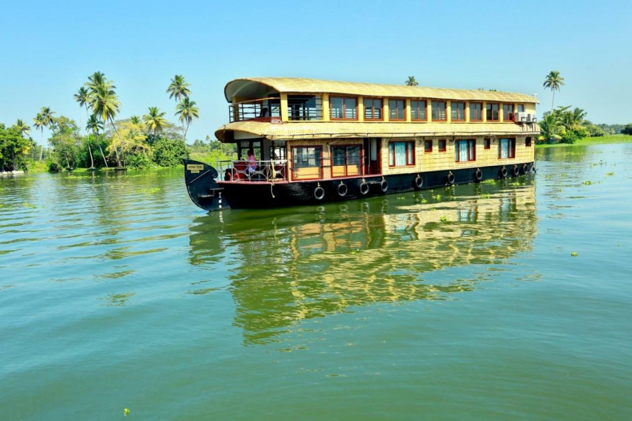فندق كوزي هاوس بوت Alappuzha المظهر الخارجي الصورة